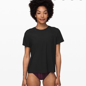 Lululemon Sun Shelter Short Sleeve Rash Guard